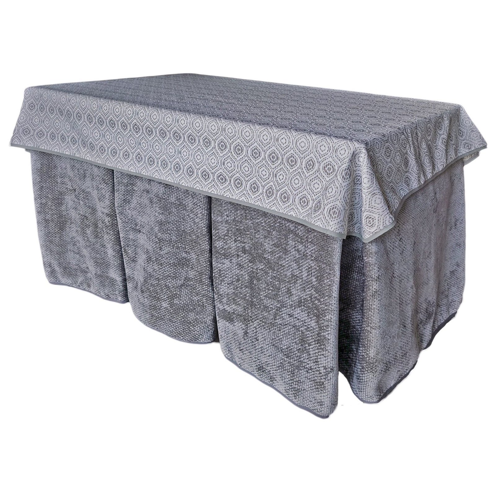 Ropa Camilla Andalucía
70x120
GRIS MEDIO 22 (tapete no incluido)